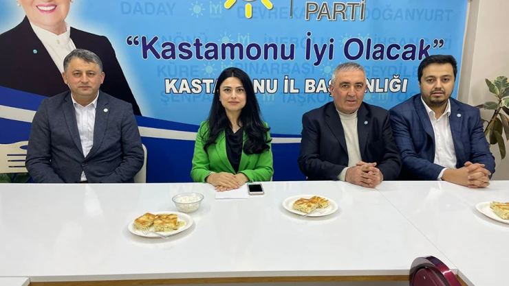 İYİ PARTİ İL KADIN POLİTİKALARI BAŞKANI BAHÇECİ 'Kadın ışığı ulusları aydınlatan bir ışıktır'