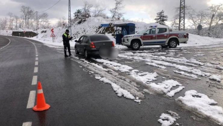 Jandarma Ekipleri Denetimlerini Sürdürüyor