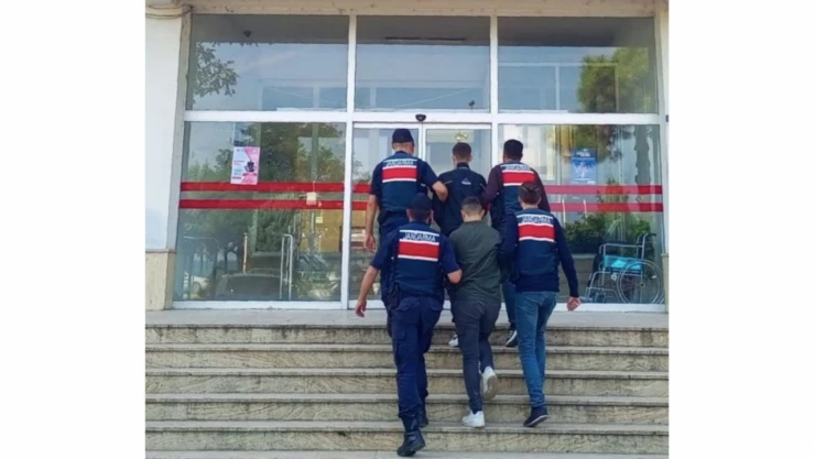 Jandarmadan aranan şahıslara yönelik operasyon: 70 gözaltı