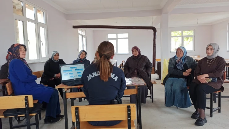 KADES bilgilendirmeleri devam ediyor