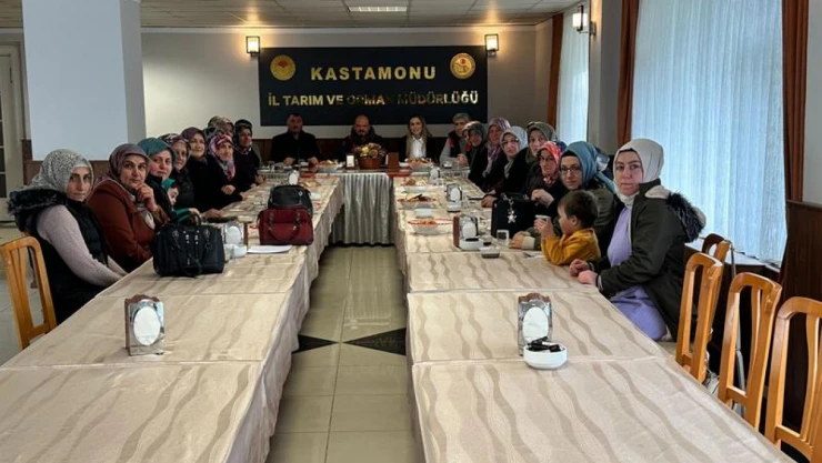 Kadın Çiftçilere Sertifika Töreni Düzenlendi