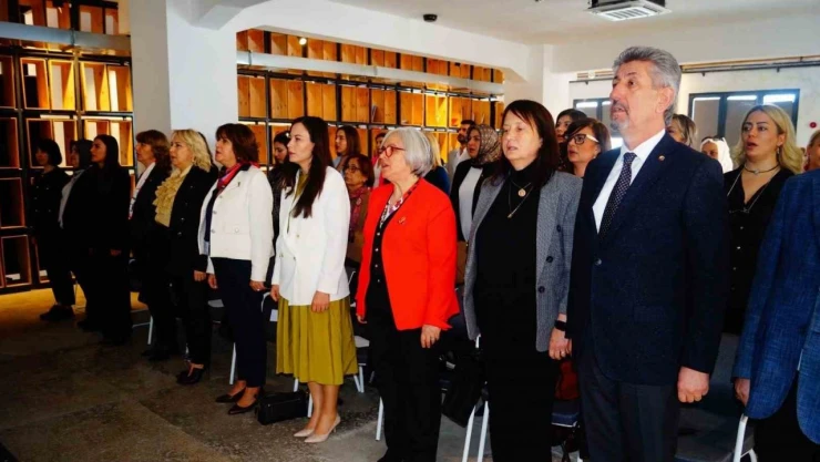 Kadın Gücünün İzleri Sinop'ta Buluştu