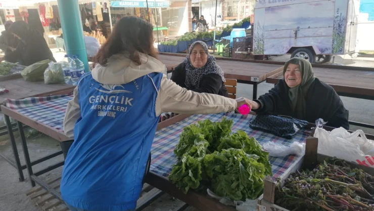 Kadın Pazarcılar Ziyaret Edildi