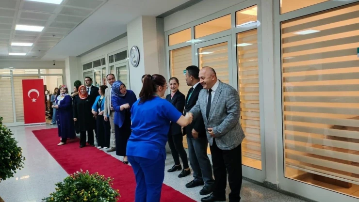 Karabük Eğitim ve Araştırma Hastanesi'nde Bayramlaşma