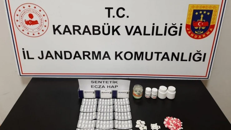 Karabük'te 269 Adet Ecza Hapı Ele Geçirildi
