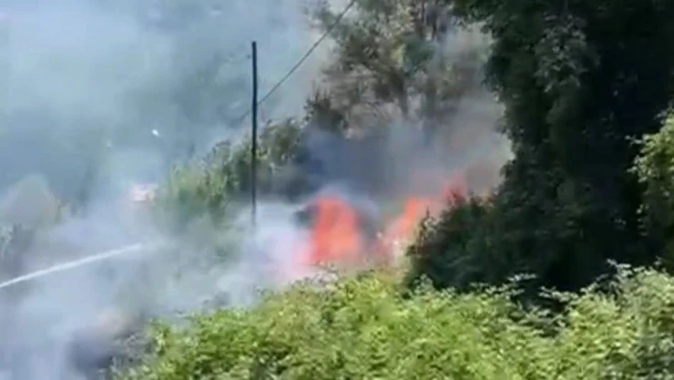 Anız Yangını Büyümeden Söndürüldü