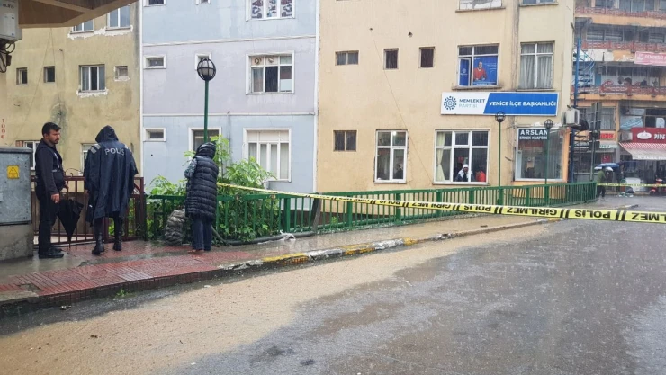 Karabük'te köprü trafiğe kapatıldı