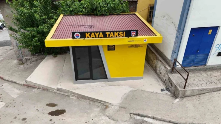 Karabük'te Taksi Durakları Yenileniyor