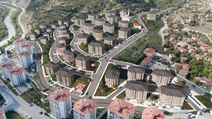 Karabük'te TOKİ İle Dönüşüm Sürüyor