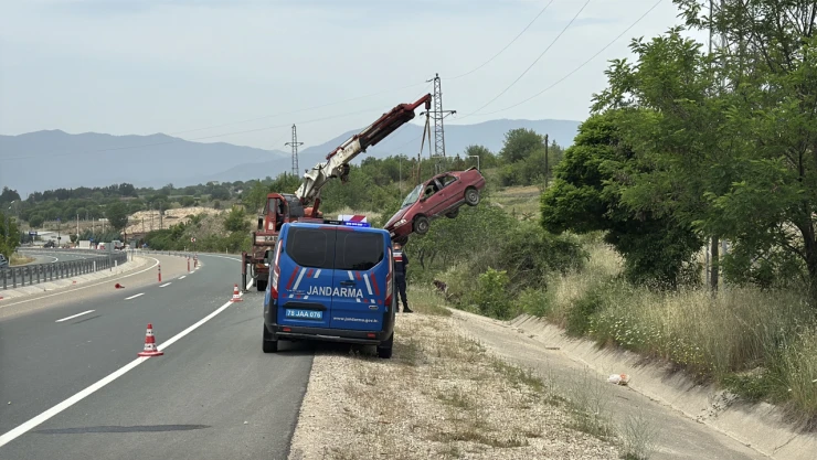 Karabük'te Trafik Kazalarında 1'i Çocuk 5 Kişi Yaralandı