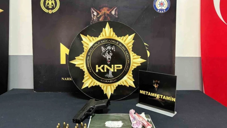 Karabük'te Uyuşturucu Ve Silah Ele Geçirildi