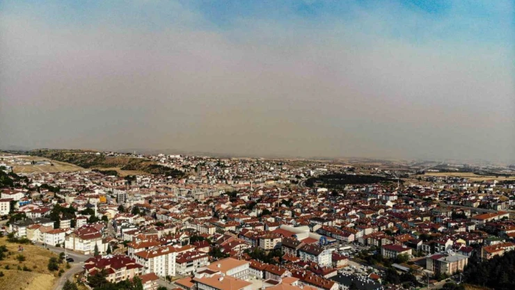 Karabük'teki Yangının Dumanı Gerede'yi Sardı