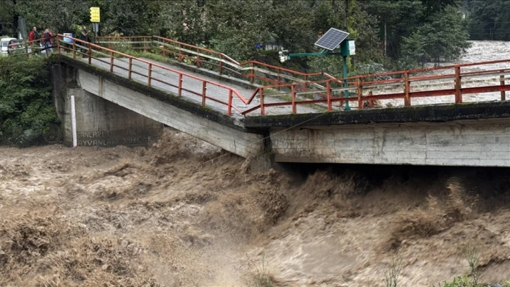 Karadeniz'de Sel!