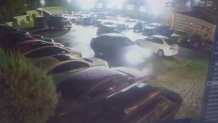 25 Milyonluk Lüks Araç Kopya Anahtarla Çalındı