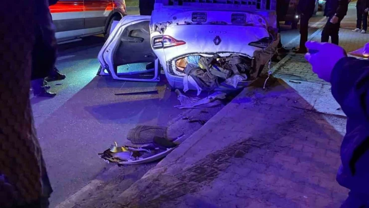 Otomobil Takla Attı, 5 Kişi Yaralandı