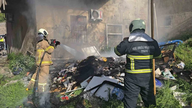 Karadeniz Ereğli'de Yangın Paniği