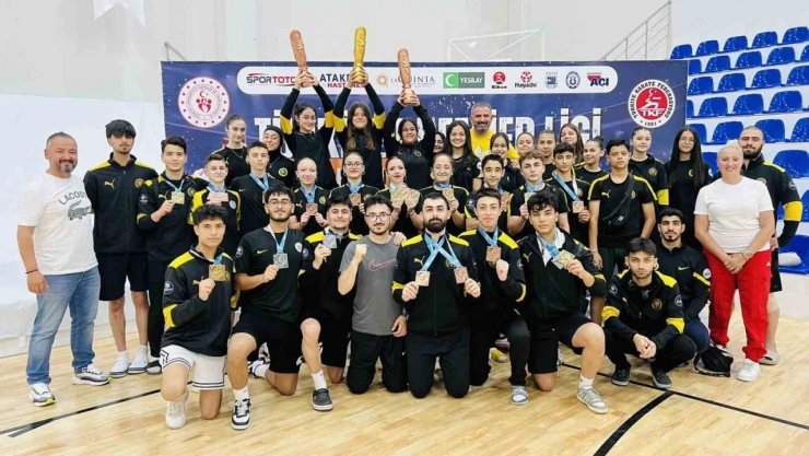 Karate Türkiye Premier Ligi'nin 2'nci Etabı Zonguldak'ta Gerçekleştirildi