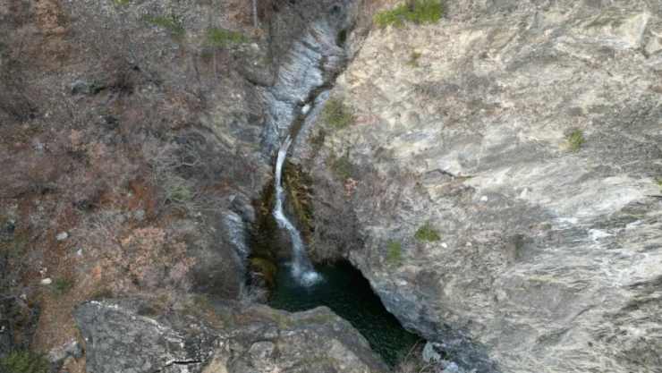 Kastamonu Araç'ta 4 katmanlı şelale keşfedildi