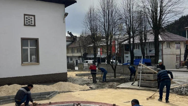 Kastamonu Azdavay'daki camilere bayram düzenlemesi