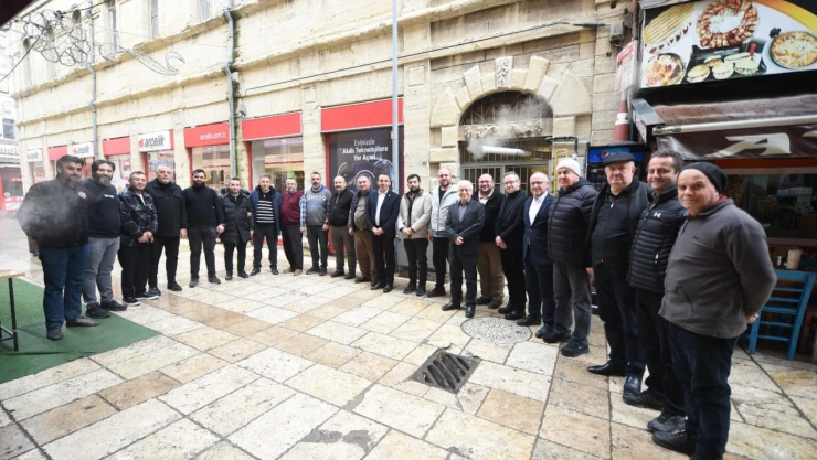 Belediye Başkanı Hasan Baltacı, Esnaflarla Bir Araya Geldi