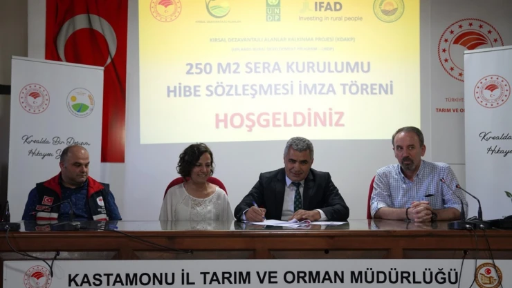 Kastamonu'da 45 Çiftçiye Sera Kurulumu İçin Hibe Desteği