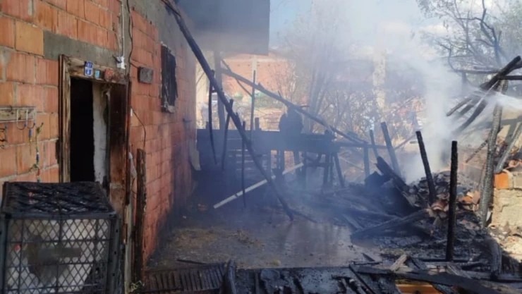 Kastamonu'da Ahır Yangını