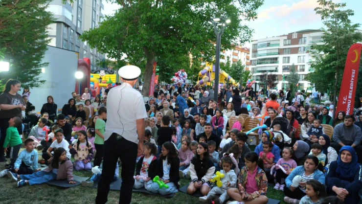 Kastamonu'da Çocuk Şenliği Coşkusu Devam Ediyor