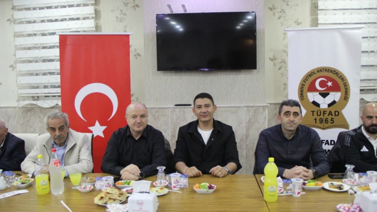 Kastamonu'da Futbol Ailesi İftarda Buluştu