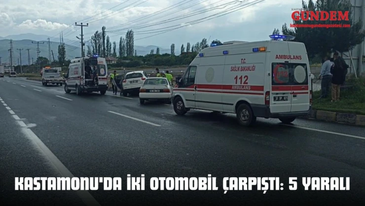 Kastamonu'da İki Otomobil Çarpıştı: 5 Yaralı
