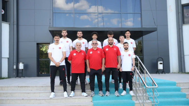 Kastamonu'dan Gürcistan'a: Erkek Boks Milli Takımı'nda Hedef Madalyalar