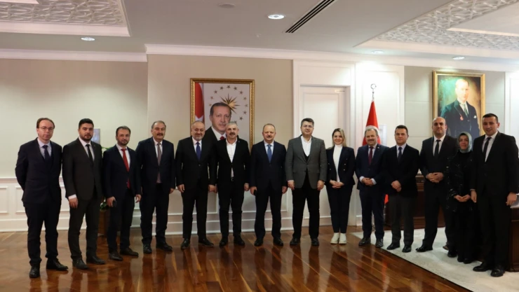 Kastamonu Heyeti Tam Kadro Sağlık Bakanlığı'na Çıkarma Yaptı