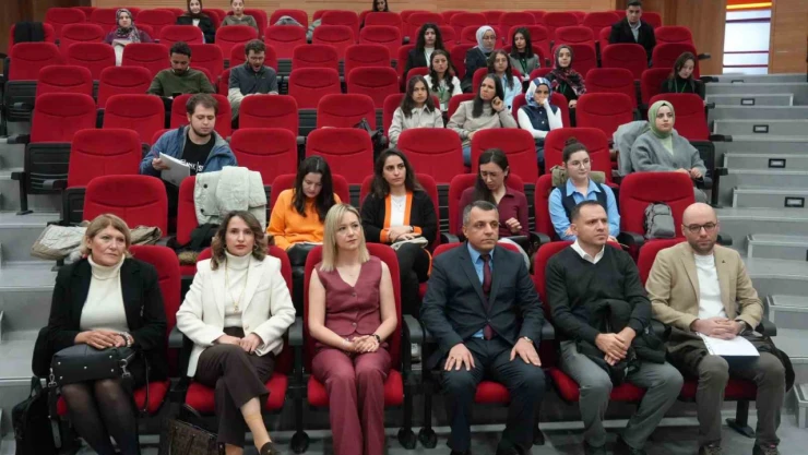 Kastamonu Üniversitesi'nde Okul Öncesi Eğitim Ele Alındı