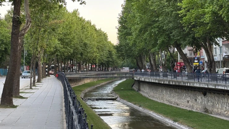 Kastamonu'yu Yüzyıllardır Şekillendiriyor: Karaçomak Deresi'nin Tarihi Yolculuğu