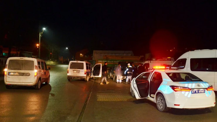 Kastamonu'dan kaçtı, Alaplı'da hırsızlık yaparken yakalandı