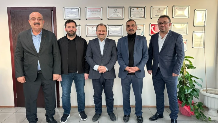 Kastamonulu sanayicilerden Milletvekili Halil Uluay'a ziyaret