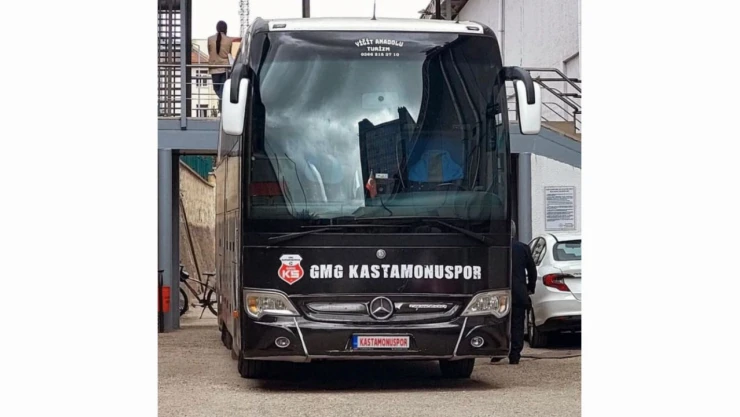 Kastamonuspor, Arnavutköy Maçına Tam Kadro Hareket Etti