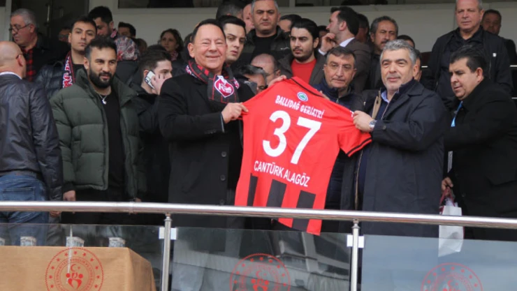 Kastamonuspor-Iğdırspor Maçı Öncesi Dostluk Rüzgarı