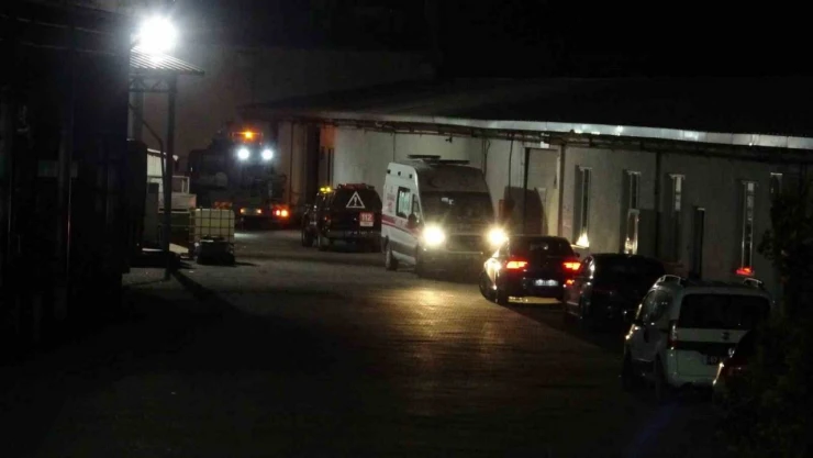 Kauçuk Fabrikasında Çıkan Yangın Söndürüldü