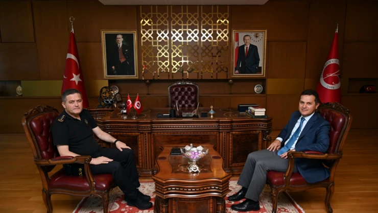 Kayhan Ay'dan Rektör Topal'a Veda Ziyareti