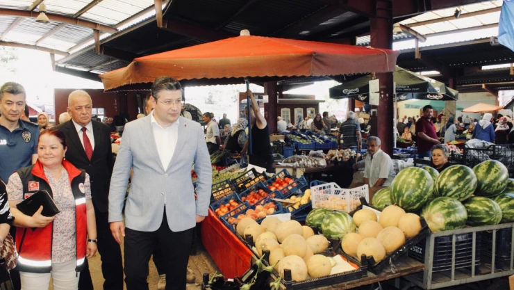 Kaymakam Necdet Uçar Halk Pazarı'nda Esnafla Buluştu