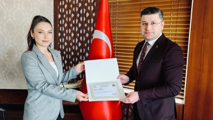 Kaymakam Uçar'dan Öğretmenlere Başarı Belgesi