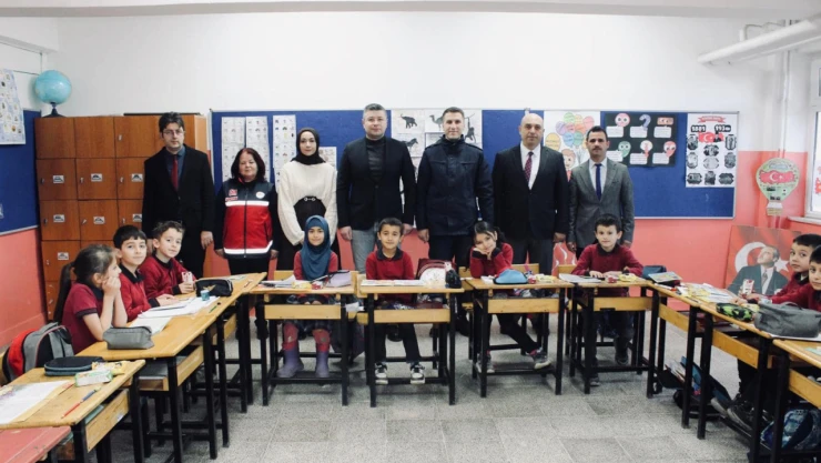 Kaymakam Uçar'dan Okul Ziyaretleri
