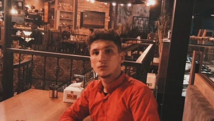 32 Günlük Yaşam Mücadelesini Kaybetti