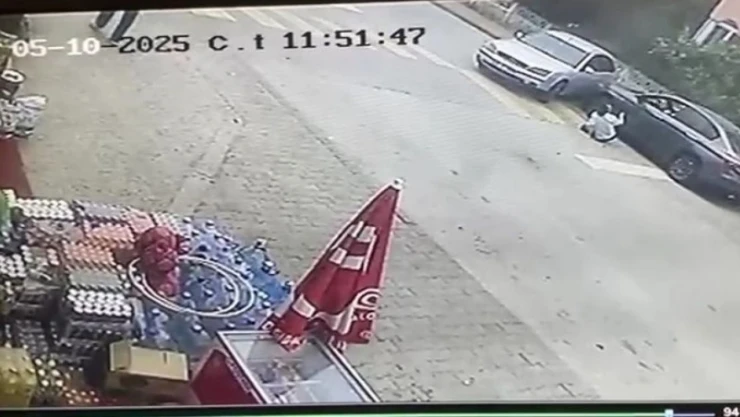 Aracın Altında Kalmaktan Son Anda Kurtuldu