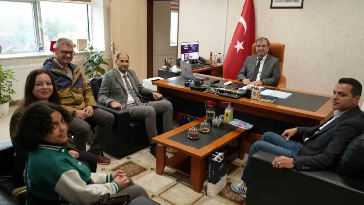 KBÜ'de İş Birliği Görüşmeleri