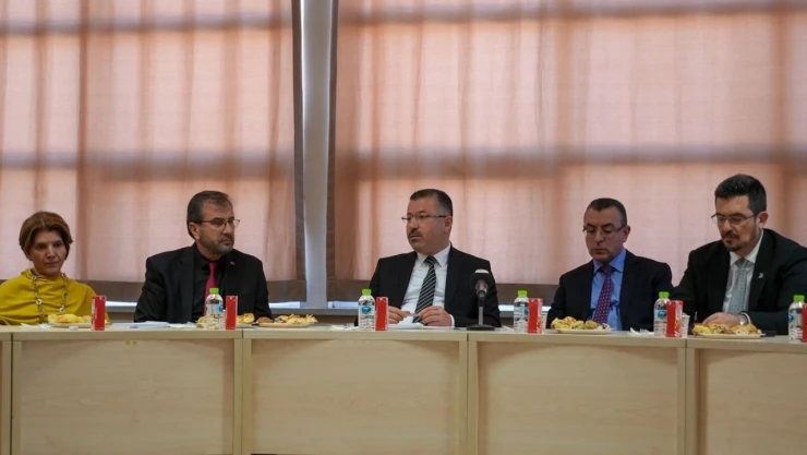 KBÜ Fen Fakültesinde Akademik ve İdari Kurul Toplantısı Yapıldı