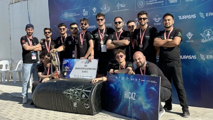 KBÜ'nün Hyperloop Takımları TEKNOFEST 2025 Finalinde