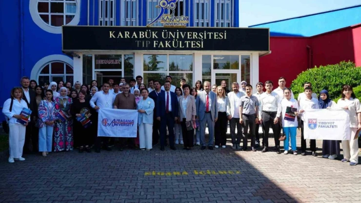 Yaz Okulu, Özbek Öğrencilere Katkı Sağladı