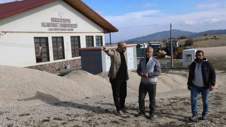 Keltepe Kayak Merkezi'nde Sezon Hazırlıkları Sürüyor