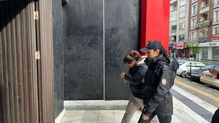 Kendilerini Polis ve Savcı Olarak Tanıtıp Binlerce Lira Dolandırdılar